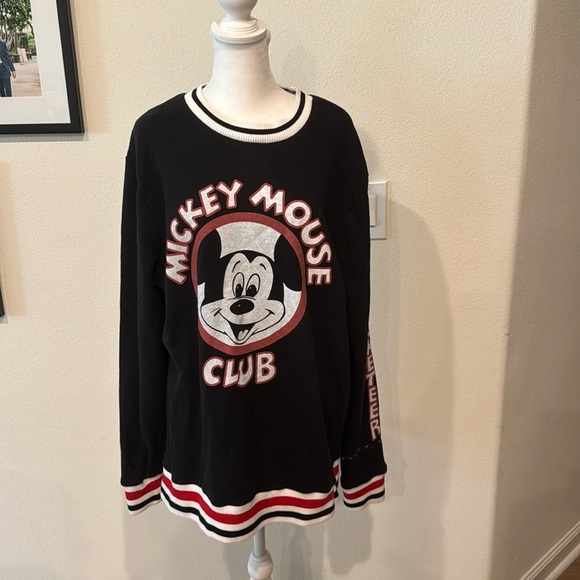 Disney Parks Mickey Mouse Club sweatshirt vintage inspired size large - Picture 1 of 10